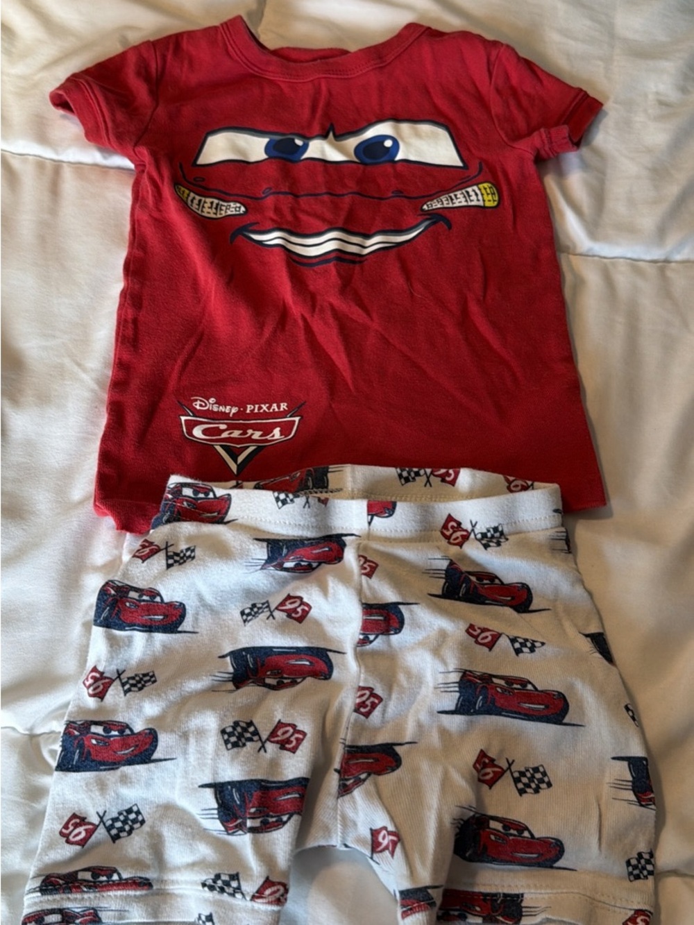 2T Disney Pixar Cars Lightning McQueen clothes
